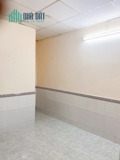 Cho thuê NNC hẻm 141 Tám Danh P4Q8. Giá 8 triệu