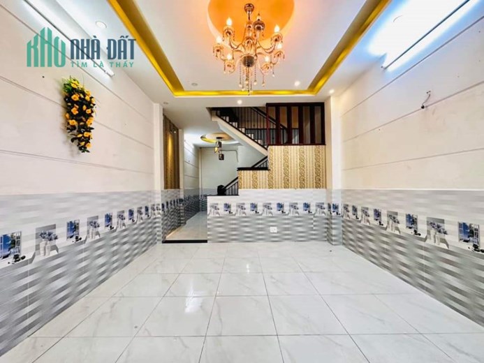 Bán nhà 3 tầng BTCT hẻm xe hơi 5M, nh 4.6x13M Chỉ 4 tỷ x