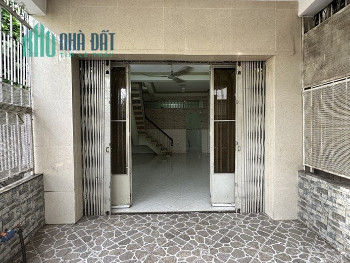 Mình chính chủ cần cho thuê nhà nguyên căn 1 trệt 1 lầu, nhà 2 mặt hẻm tại Phường 21, Quận Bình