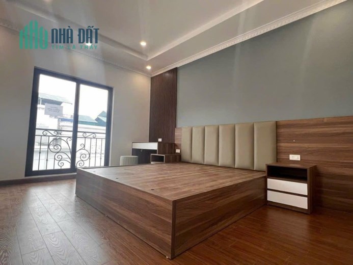Nhà phân lô phố Tạ Quang Bửu,oto tránh, ở hay kinh donah đẳng cấp, 45m2 x 5T, nhỉnh 8 tỷ.