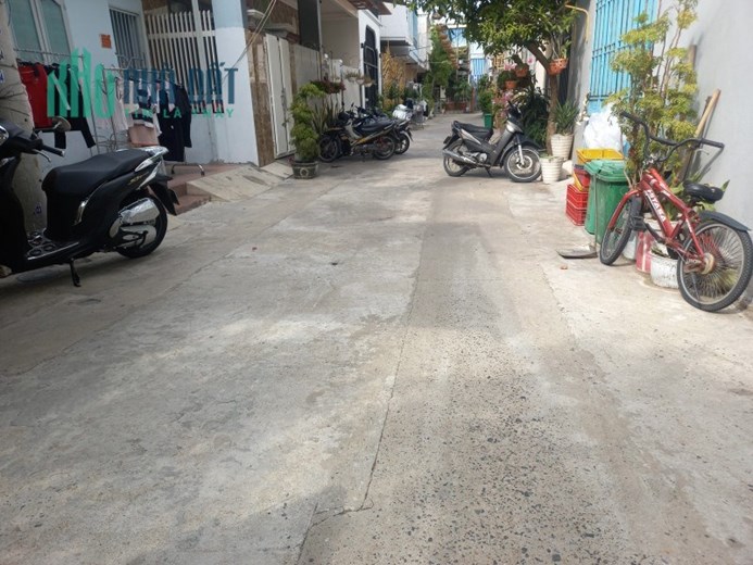 NGŨ HÀNH SƠN-BÁN NHÀ KIỆT Ô TÔ ĐỖ BÁ-60M2-C4-NGANG5M-NHỈNH 3 TỶ-0905891799