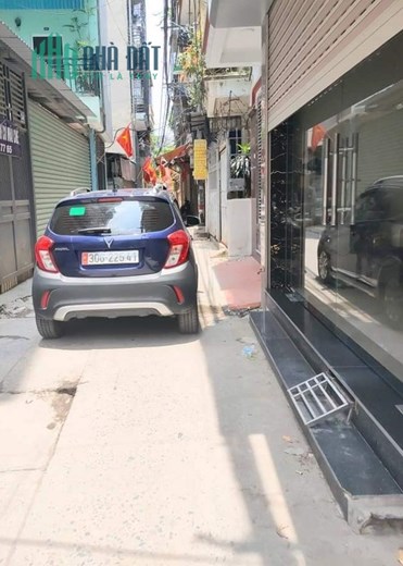 Nhà Mai Động, 5m ô tô, nhà xây mới cực chắc chắn, CÓ BẢO HÀNH DT35m2, giá 3.9 tỷ.