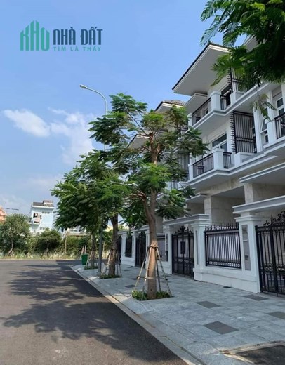NHÀ MẶT TIỀN ĐƯỜNG SỐ TÂN QUY, TRUNG GTAAM QUẬN 7, 380m2, 3 TẦNG, 42 TỶ