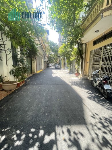 Cần bán nhà Phố Lê Thanh Nghị, Hai Bà Trưng, 40m2, 4T, MT 4m, giá chỉ 4 tỉ 2