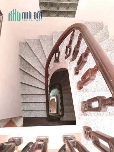 Cần bán nhà Phố Lê Thanh Nghị, Hai Bà Trưng, 40m2, 4T, MT 4m, giá chỉ 4 tỉ 2