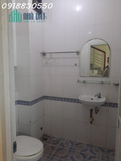 Bình Thạnh, gần Quận 1, 44m2, ngang 4m, cho thuê 8 triệu, nhỉnh 4 tỷ