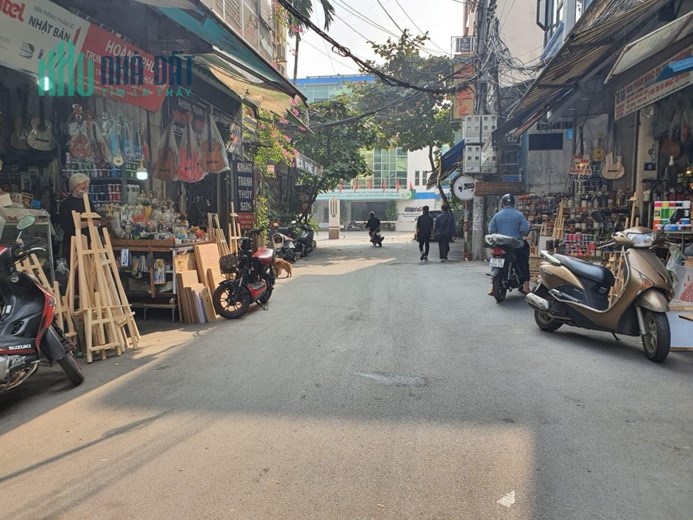 HIẾM, Nhà Lương Ngọc Quyến Văn Quán Hà Đông, mặt phố 87m, chào giá 12.92 tỷ
