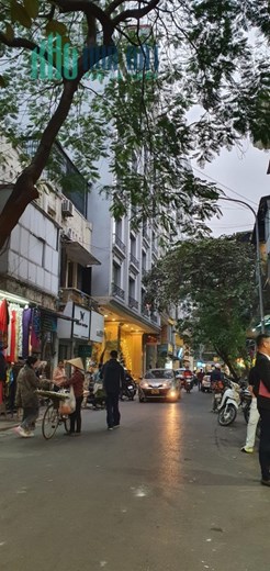 Bán nhà mặt phố Bảo Khánh, HK 60m, 6T có TM, MT5m, ô tô, KD, 70 tỷ. LH: 0366051369
