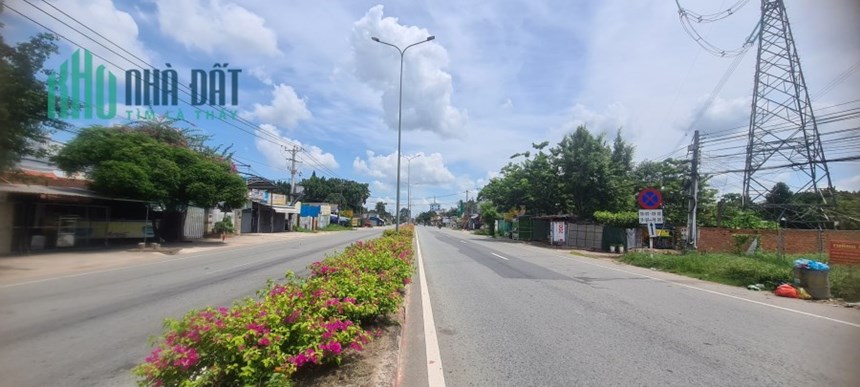 CẦN CHO THUÊ HOẶC BÁN NHÀ ĐẤT MẶT TIỀN ĐƯỜNG NGUYỄN VĂN THÀNH THỊ XÃ BÊN CÁT BÌNH DƯƠNG_LH :