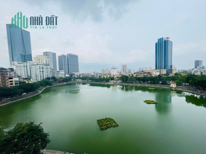 BÁN KHÁCH SẠN - MẶT HỒ NGỌC KHÁNH - 110m - 7TẦNG - THANG MÁY- 3 THOÁNG - VỊ TRÍ ĐẮC ĐỊA