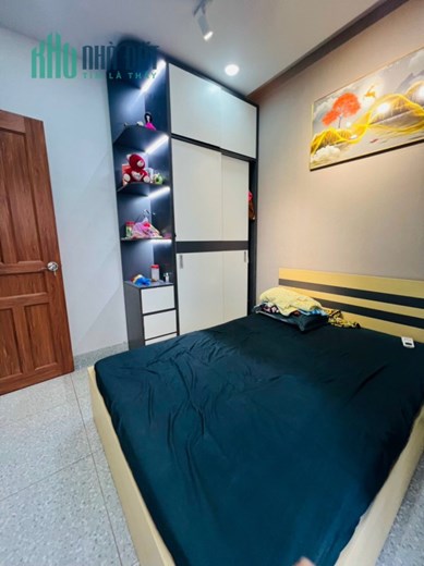 Bán nhà Quang Trung quận Gò Vấp dưới 4 tỉ, hẻm xe hơi, 42m2 nhà còn mới.