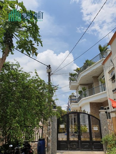Bán nhà Phường Linh Trung - 1 trệt 1 lửng, 2PN - 183m2 gấp bán giá chỉ 7.5 tỷ