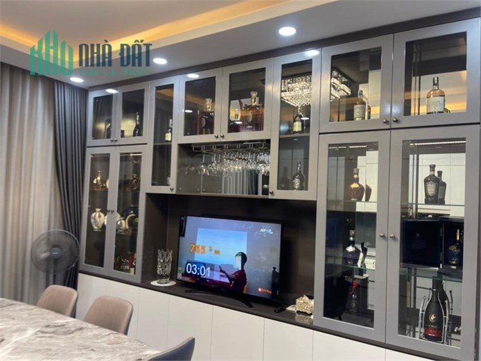 NHÀ TRẦN HƯNG ĐẠO QUẬN 1 - 4 TẦNG CHẮC CHẮN - NỘI THẤT CAO CẤP