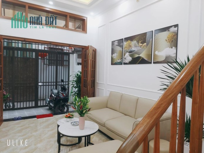 Bán nhà ngõ 190 Nguyễn Trãi 51m2, 4T lô góc 2 mặt thoáng ngõ thông quanh 6 tỷ