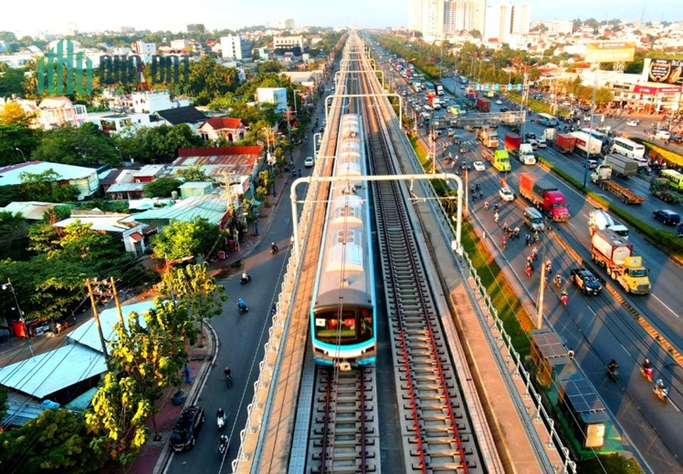 Giá đầu tư, dãy trọ phường Linh Trung Thủ Đức, đường xe tải, 7 x 31m, giá 7,8 tỷ.