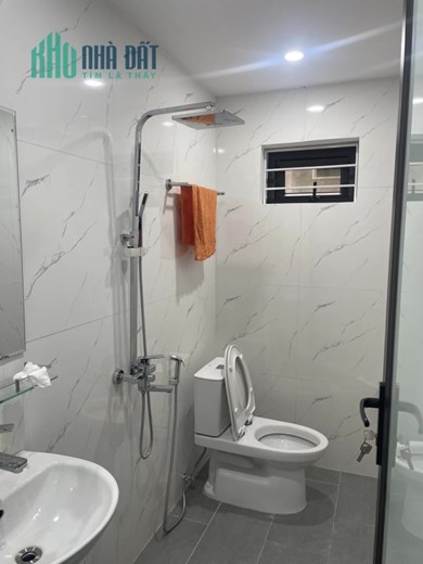 Bán nhà ngõ 190 Nguyễn Trãi 51m2, 4T lô góc 2 mặt thoáng ngõ thông quanh 6 tỷ