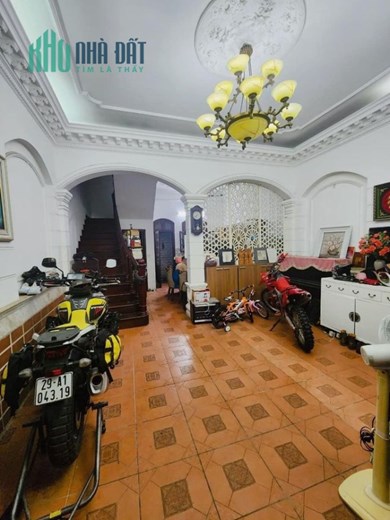 Bán nhà Phân Lô Xuân Thuỷ - Cầu Giấy, Ô Tô, KD, DT 50m - Mặt Tiền Quyền Lực 6m - Ngõ Thông