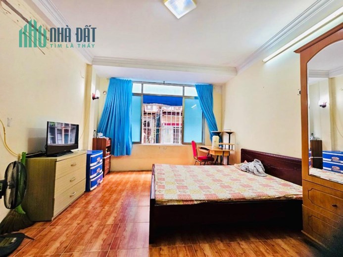 ⭐️THẬT 100%-KO NHANH LÀ HẾT- 4.9  TỶ Ô tô đỗ cửa Phố Nguyên Hồng,Ngõ thông,KD⭐️