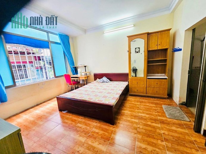 ⭐️THẬT 100%-KO NHANH LÀ HẾT- 4.9  TỶ Ô tô đỗ cửa Phố Nguyên Hồng,Ngõ thông,KD⭐️