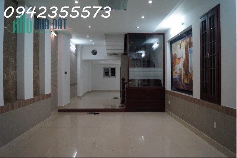 Chào bán nhà mặt tiền đường 15m trung tâm quận Hải Châu, Đà Nẵng