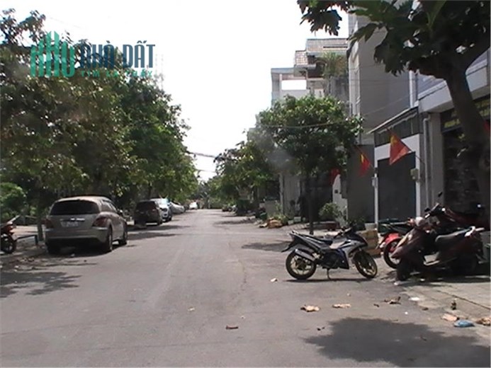 Bán đất thổ cư 72m2, HXH đường 8 Hiệp Bình Phước Thủ Đức, giá chỉ 5,1 tỷ.