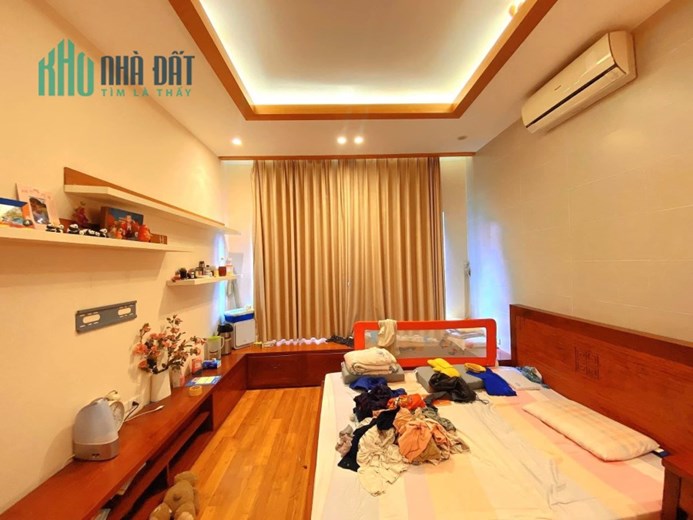 💥Lô Góc Nguyễn Ngọc Vũ Cầu Giấy, Nhà Đẹp Dân Xây Oto Đỗ Cửa Sát Phố, 65m Nhỉnh 10Tỷ💥