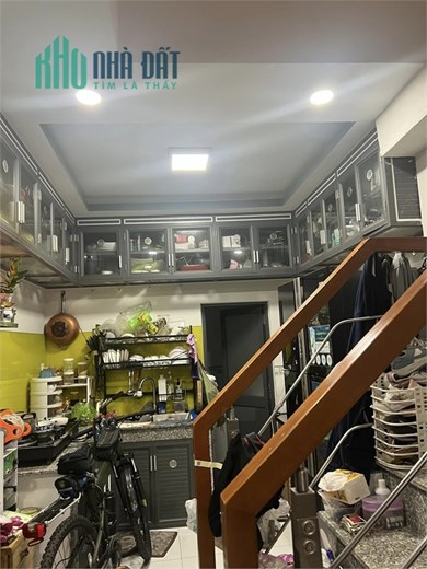 BÁN NHÀ BIỆT THỰ Q7 4 TẦNG NGANG 10M GIÁP Q4 ĐI Q1 CHỈ 5P CHỈ 3,85