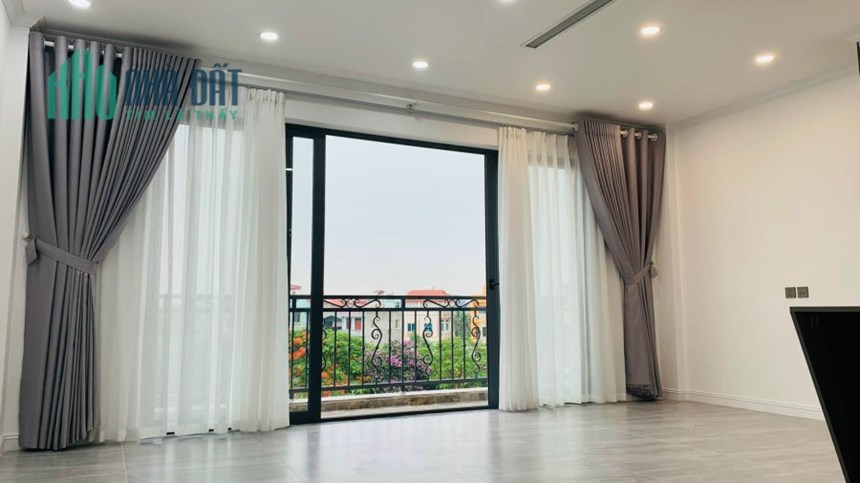 Hồ Tùng Mậu Cầu Giấy, Oto 2 Thoáng Ở & Văn Phòng, Cạnh ĐH Thương Mại 110m Mt 6.6m 22Tỷ