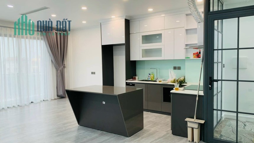 Hồ Tùng Mậu Cầu Giấy, Oto 2 Thoáng Ở & Văn Phòng, Cạnh ĐH Thương Mại 110m Mt 6.6m 22Tỷ