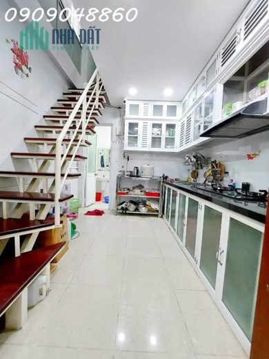 Khu VIP Lê Văn Sỹ Phú Nhuận –HXT tránh nhau.42m2.Lh Công 0909048***