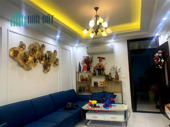 Chính Chủ  Nhờ Bán Hộ Nhà Phố Đông Tác, Kim Liên 65m2 8t Giá 16tỷ Thang Máy KD