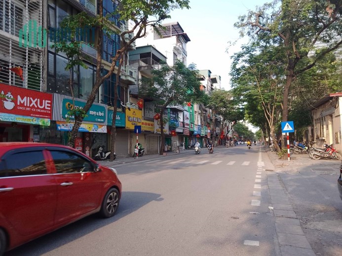 Bán tòa nhà Mặt Phố Lạc trung 70m*8 Tầng Thang máy MT 5.5m giá 34.8 Tỷ
