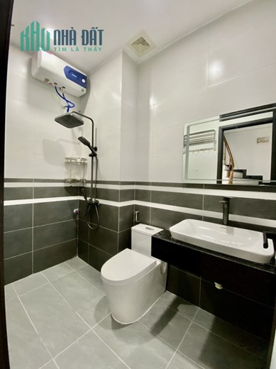 BÁN NHÀ 6 TẦNG BỒ ĐỀ DÂN XÂY THIẾT KẾ TÂN CỔ ĐIỂN ĐẸP MẮT CHỈ 6.75 TY