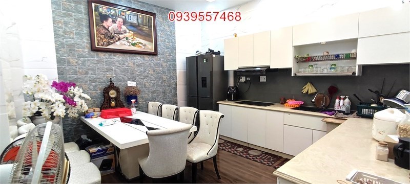 Nhà đẹp Hồng Lạc, Phường 11, Tân Bình – HXH, 66m2, 5 tầng, 8.5 tỷ.