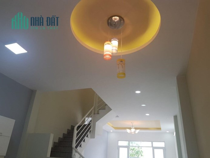 Chỉ Nhỉnh 5 Tỷ,  Xách Vali Vào Ở Ngay, HXH, Gần Đặng Văn Bi, Thủ Đức, Sổ Chính