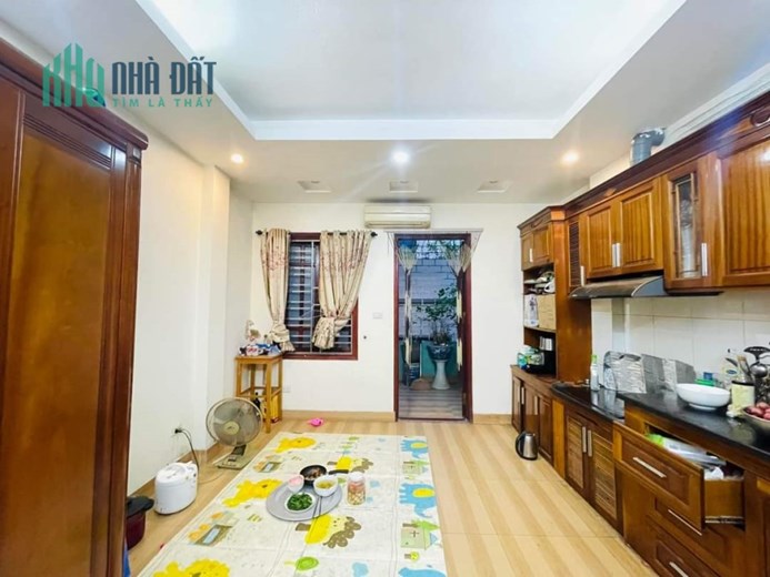 Bán nhà Cổ Nhuế Phạm Văn Đồng, mặt ngõ, dân xây, nhà rộng, giá tốt 50m3, 3,45 tỷ