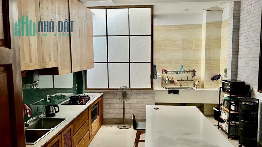 BÁN NHÀ MT TRƯƠNG VĨNH KÝ QUẬN TÂN PHÚ, 4X19, 5 TẦNG. NHÀ ĐẸP. GIÁ 15.5 TỶ