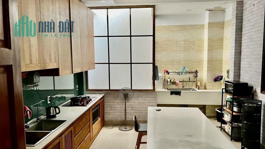 NHÀ ĐẸP MT TRƯƠNG VĨNH KÝ QUẬN TÂN PHÚ, 4X19, 5 TẦNG. NHÀ ĐẸP. GIÁ 15.5 TỶ