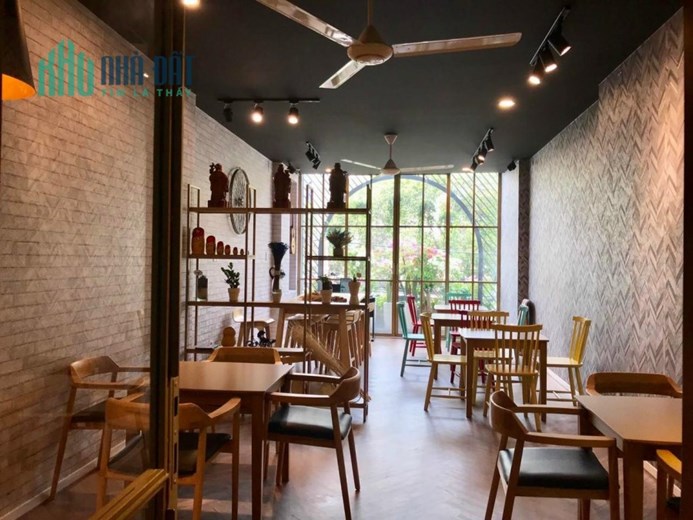 MT TRƯƠNG VĨNH KÝ NGAY NGÃ 4 NGUYỄN XUÂN KHOÁT, 4X19, 5 TẦNG. NHÀ ĐẸP. GIÁ 15.5 TỶ