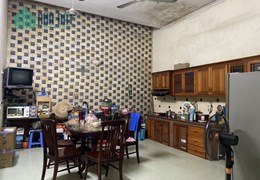 BÁN NHÀ 2 TẦNG- ĐÔNG NAM MÁT MẺ-NHÀ MỚI TINH- NỘI THẤT LUNG LINH- THIẾT KẾ HIỆN ĐẠI!