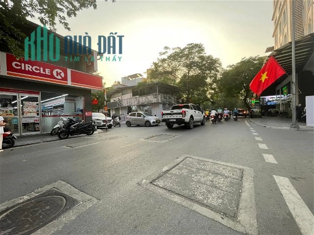 Mặt phố Thuỵ Khuê,Tây Hồ,lô góc 2 Phố,Quận Tây Hồ