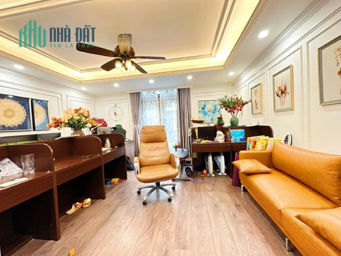 PHỐ HIẾM VŨ THẠNH – GARA – KINH DOANH SẦM UẤT – HƠN 11