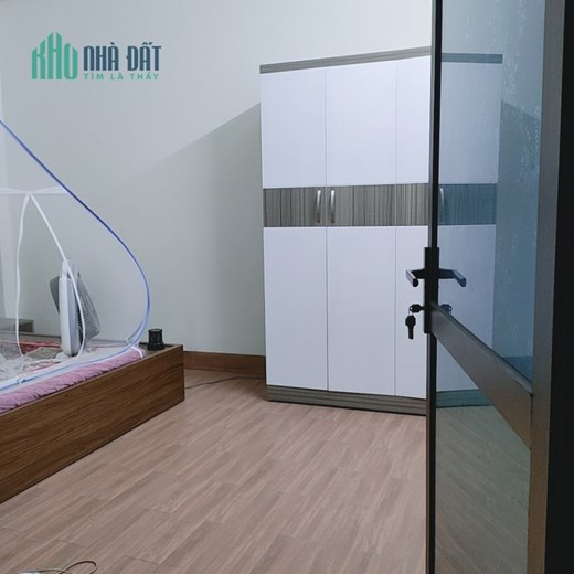 Bán ngôi nhà 83m2 phố Nghi Tàm, Tây Hồ Dân xây 11 phòng ngủ Ngõ 2 Ô tô tránh 10m 8.3 Tỷ