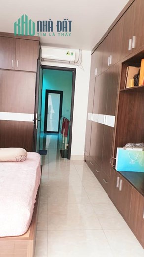 Bán nhà 82m2 phố Nghi Tàm, Tây Hồ Chủ tự xây 11 phòng ngủ 10m Ô tô dừng đỗ 8.4 Tỷ