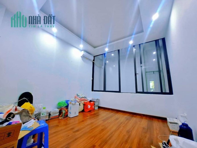 phân lô VIP ! 2 thoáng vỉ hè oto tránh phố nguyễn thị định 55m 5t 15tỷ