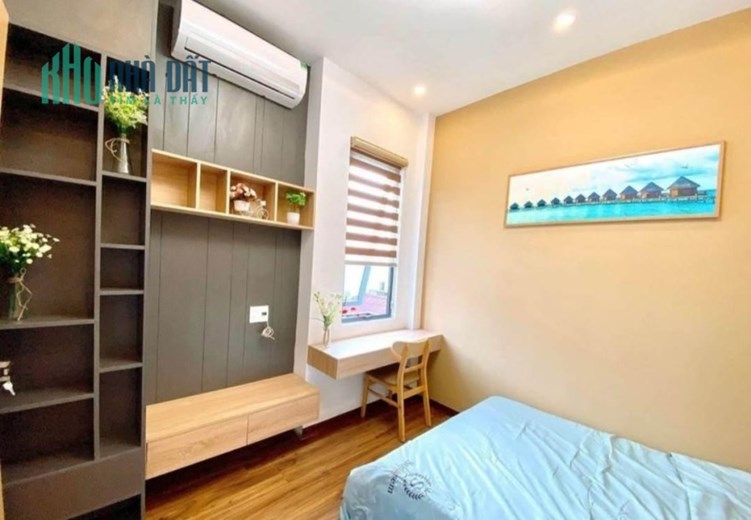 Nhà gần chợ Cồn và siêu thị GO! , 2 mặt kiệt thông thoáng,  ô tô vào được, chỉ 3 tỷ x nhỏ