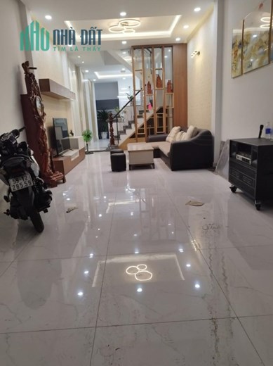 Gấp bán nhà đường Lê Quang Định Quận Bình Thạnh ,75m2 chỉ nhỉnh 4Tỷ .