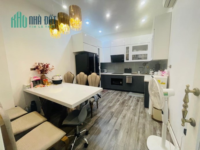 Bán nhà Xuân Đỉnh otô đỗ cửa, thông ngoại giao đoàn 55m 5tầng 6,2 tỷ