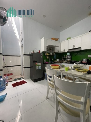 Bán Nhà Quận 12, HXH Lê Văn Khương, 61M2, 2 Tầng, Ô tô Ngủ Trong Nhà, Chỉ 4 Tỷ 1.