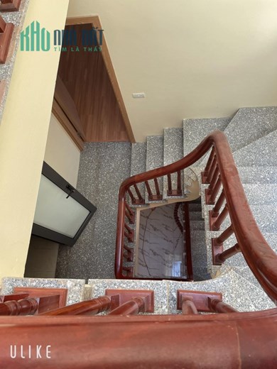 BÁN GẤP NHÀ ĐẸP DÂN XÂY LƯU XÁ ĐỨC GIANG NGÕ NÔNG RỘNG RẺ 43M 2.1 TỶ